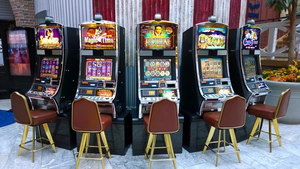 Live blackjack dealer at paitowarnasgp studio with multiple camera angles